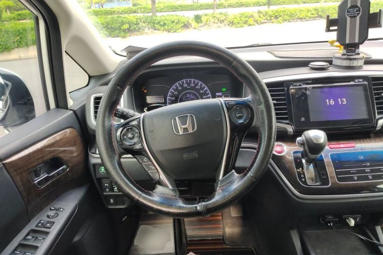 Used Honda Odyssey 2015 2.4L Smart Edition Steering Wheel