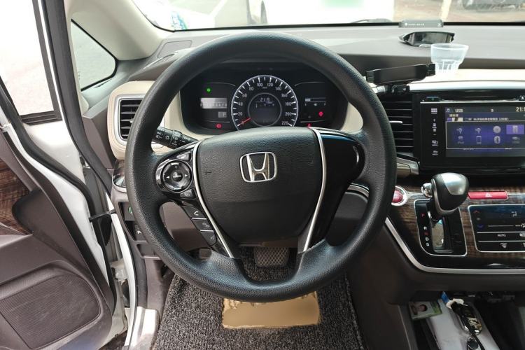 Used Honda Odyssey 2015 Revised 2.4L Luxury Edition Steering Wheel