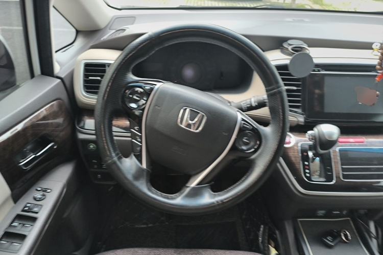 Used Honda Odyssey 2015 2.4L Smart Edition Steering Wheel