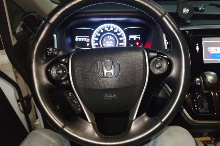 Used Honda Odyssey 2015 2.4L Smart Edition Steering Wheel