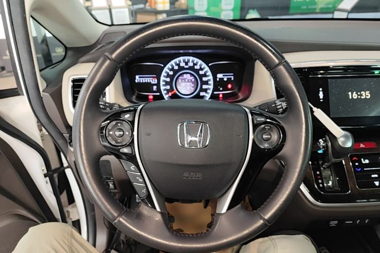 Used Honda Odyssey 2015 2.4L Smart Edition Steering Wheel