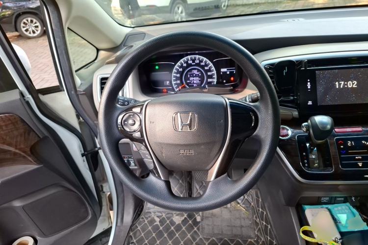 Used Honda Odyssey 2015 Revised 2.4L Luxury Edition Steering Wheel