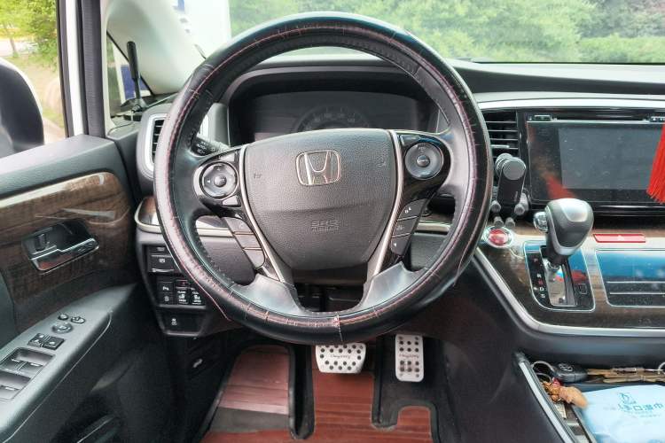 Used Honda Odyssey 2015 2.4L Prestige Edition Steering Wheel