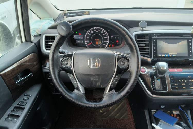 Used Honda Odyssey 2015 Revised Version 2.4L Supreme Edition Steering Wheel