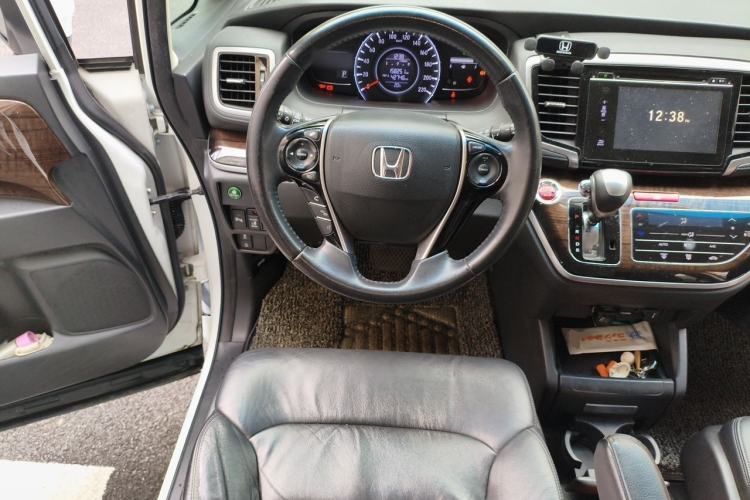 Used Honda Odyssey 2015 Updated Version 2.4L Smart Edition Steering Wheel
