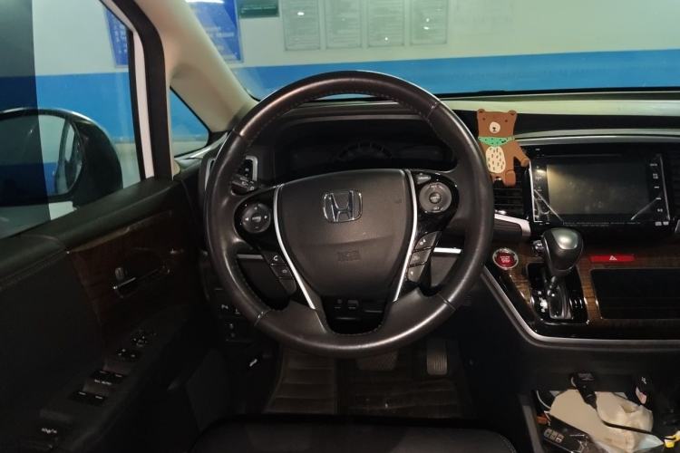 Used Honda Odyssey 2015 Revised Version 2.4L Supreme Edition Steering Wheel