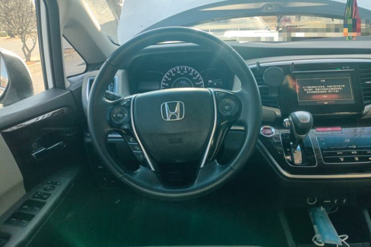 Used Honda Odyssey 2015 Updated Version 2.4L Smart Edition Steering Wheel