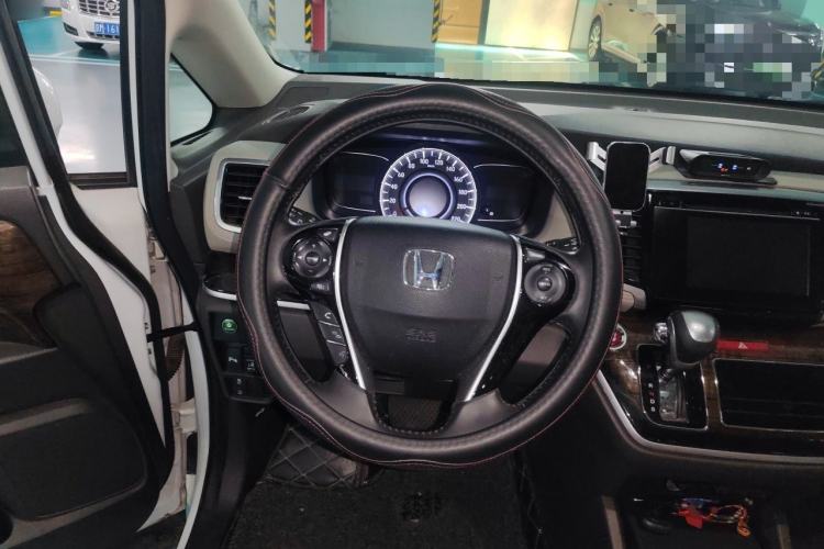 Used Honda Odyssey 2015 Updated Version 2.4L Smart Edition Steering Wheel