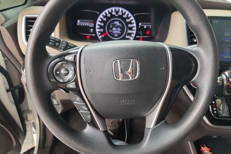 Used Honda Odyssey 2015 Revised 2.4L Luxury Edition Steering Wheel