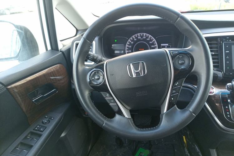 Used Honda Odyssey 2015 Revised Version 2.4L Supreme Edition Steering Wheel