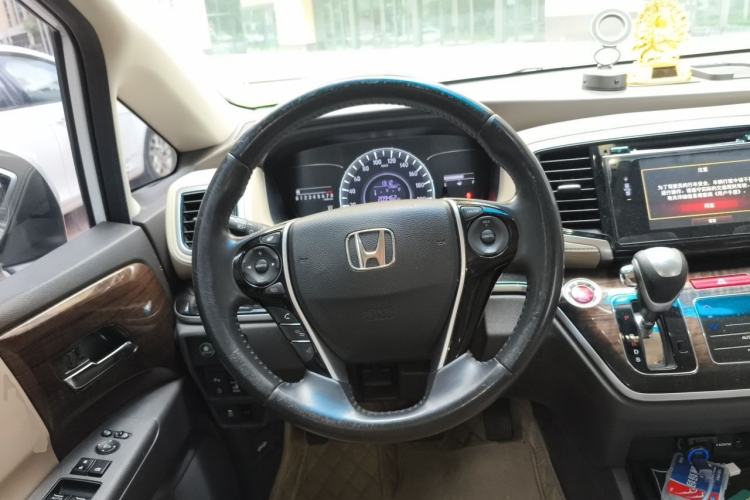Used Honda Odyssey 2015 2.4L Smart Edition Steering Wheel