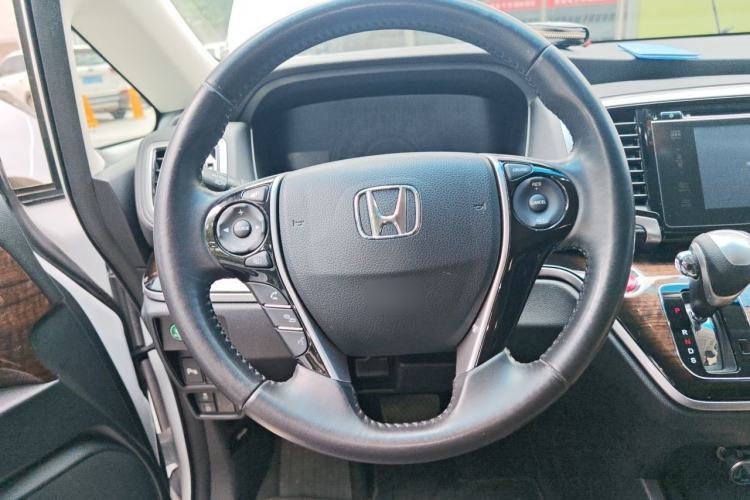Used Honda Odyssey 2015 Updated Version 2.4L Smart Edition Steering Wheel