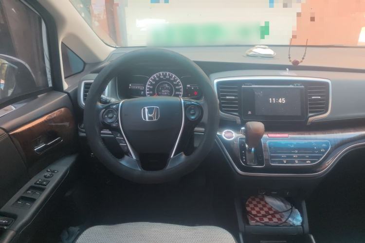 Used Honda Odyssey 2015 Updated Version 2.4L Smart Edition Steering Wheel