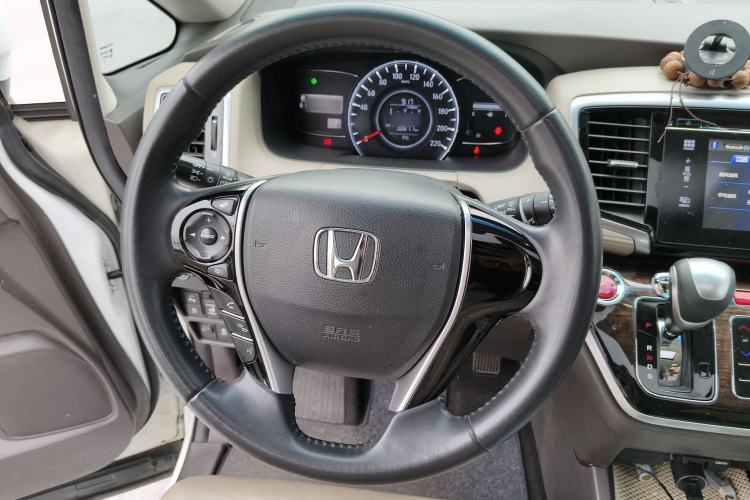 Used Honda Odyssey 2015 2.4L Luxury Edition Steering Wheel