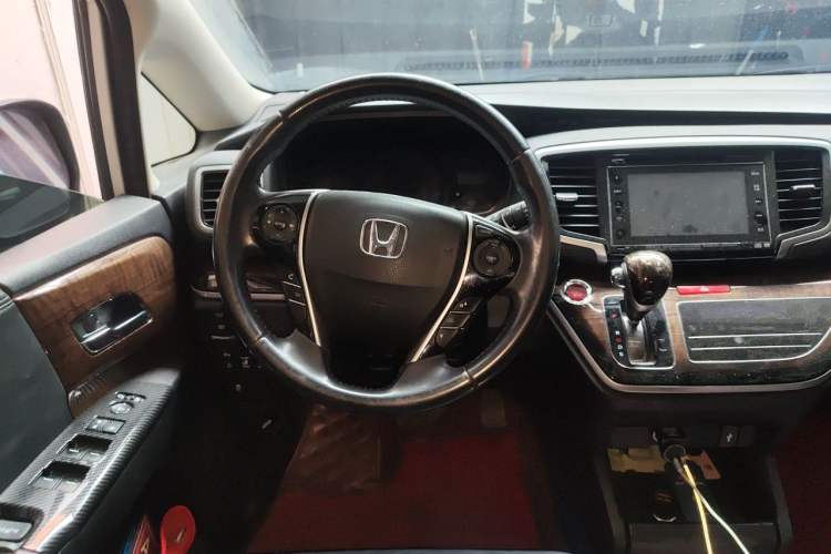 Used Honda Odyssey 2015 2.4L Supreme Edition Steering Wheel
