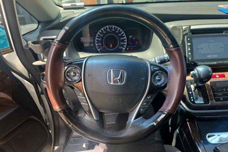 Used Honda Odyssey 2015 Revised Version 2.4L Supreme Edition Steering Wheel