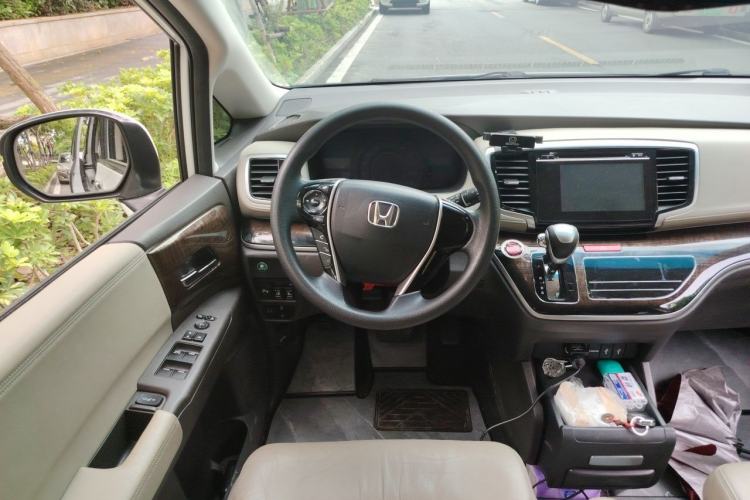 Used Honda Odyssey 2015 2.4L Luxury Edition Steering Wheel