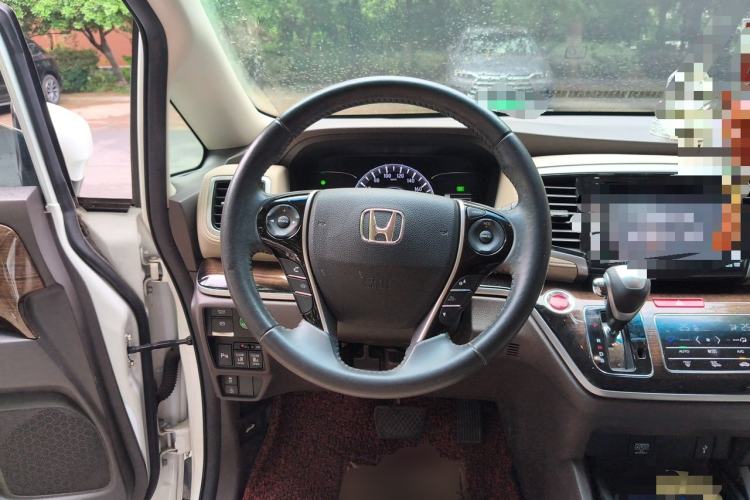 Used Honda Odyssey 2015 Revised Version 2.4L Supreme Edition Steering Wheel