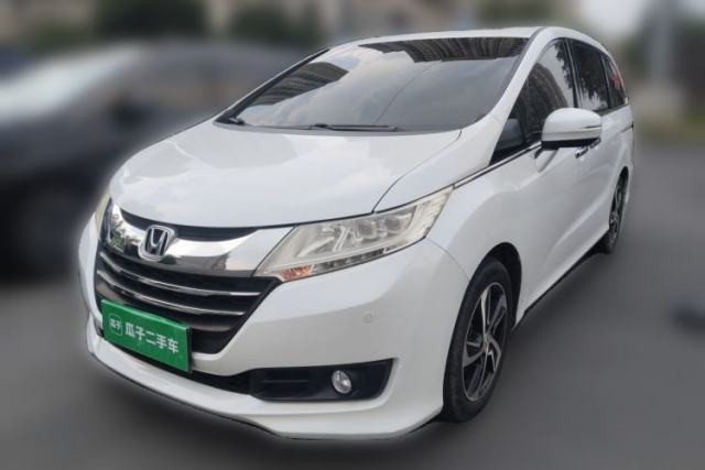 Used Honda Odyssey 2015 Updated Version 2.4L Smart Edition