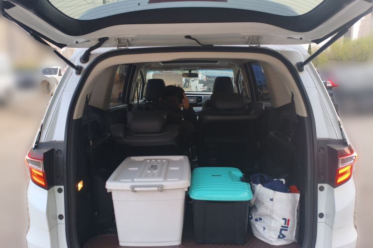 Used Honda Odyssey 2015 Updated Version 2.4L Smart Edition Trunk