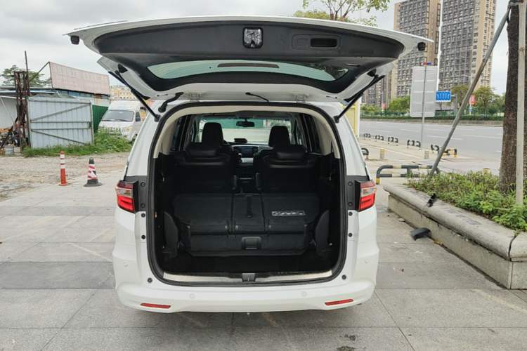 Used Honda Odyssey 2015 2.4L Prestige Edition Trunk