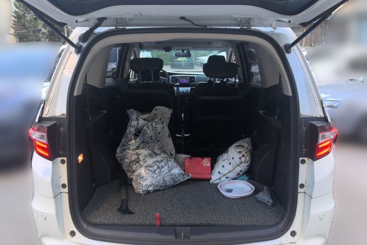 Used Honda Odyssey 2015 Updated Version 2.4L Smart Edition Trunk