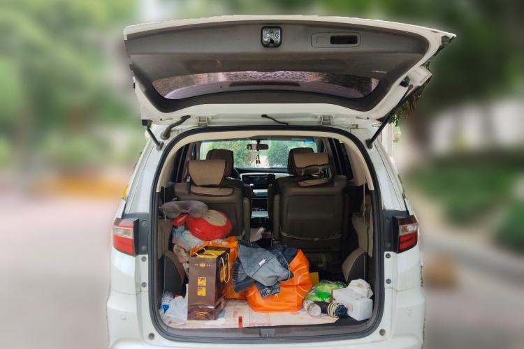 Used Honda Odyssey 2015 Revised 2.4L Luxury Edition Trunk