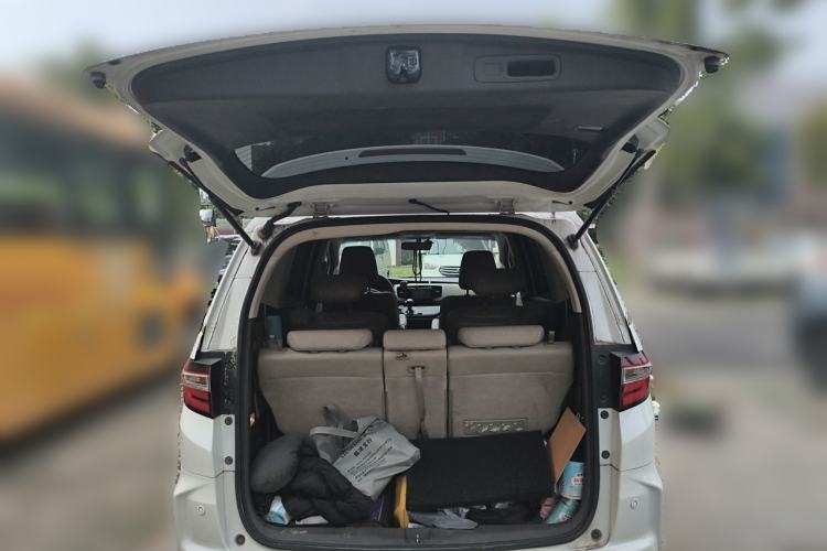 Used Honda Odyssey 2015 2.4L Smart Edition Trunk