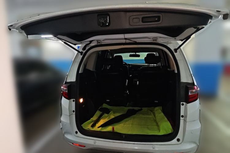 Used Honda Odyssey 2015 Revised Version 2.4L Supreme Edition Trunk