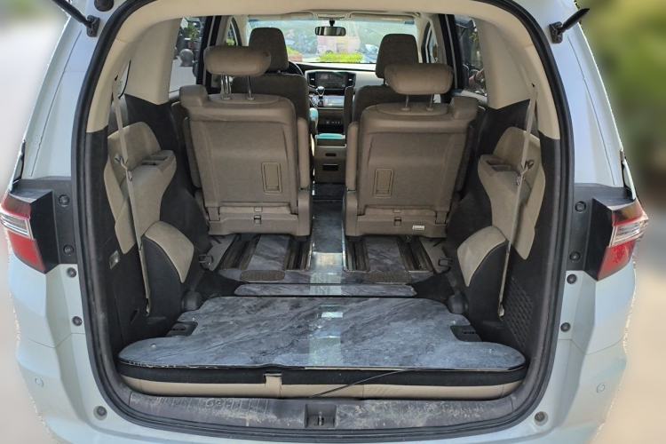 Used Honda Odyssey 2015 Updated Version 2.4L Smart Edition Trunk