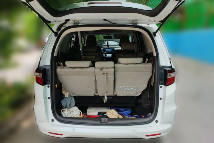 Used Honda Odyssey 2015 Revised Version 2.4L Supreme Edition Trunk