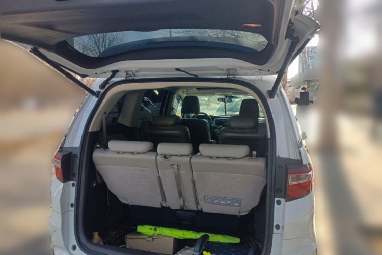 Used Honda Odyssey 2015 Updated Version 2.4L Smart Edition Trunk