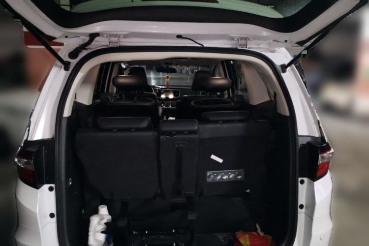Used Honda Odyssey 2015 2.4L Smart Edition Trunk