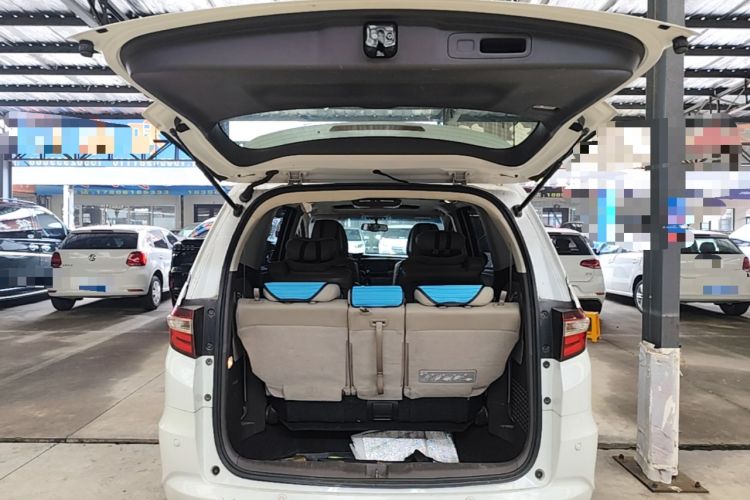 Used Honda Odyssey 2015 Revised Version 2.4L Supreme Edition Trunk