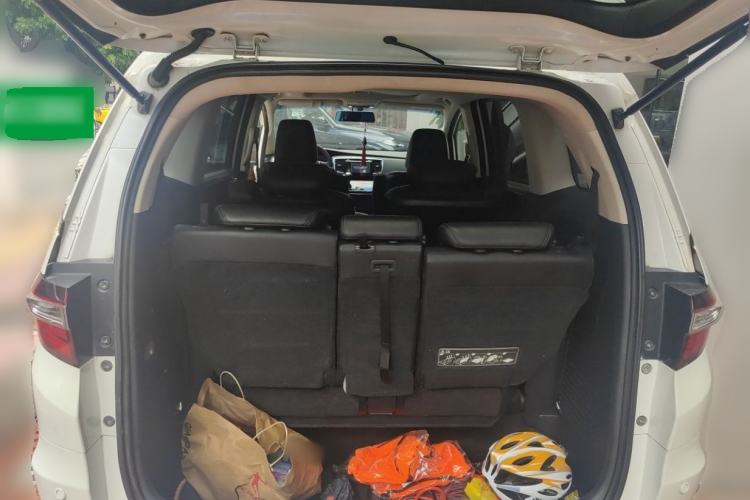 Used Honda Odyssey 2015 Updated Version 2.4L Smart Edition Trunk