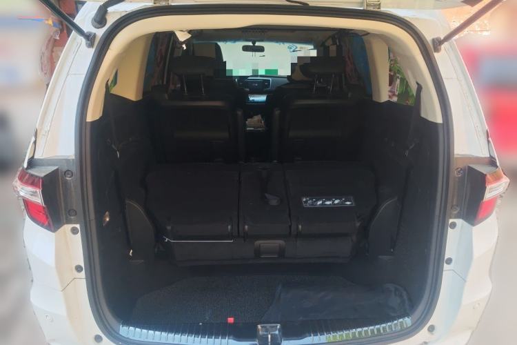 Used Honda Odyssey 2015 Updated Version 2.4L Smart Edition Trunk