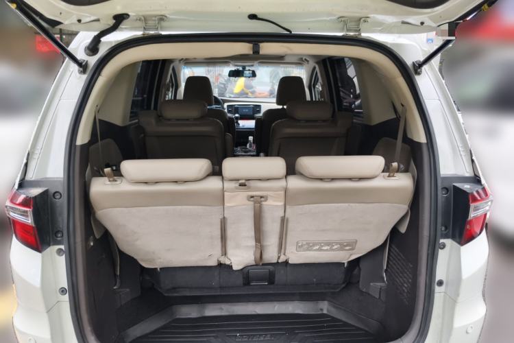 Used Honda Odyssey 2015 Updated Version 2.4L Smart Edition Trunk