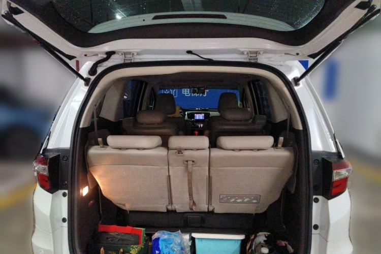 Used Honda Odyssey 2015 Revised 2.4L Luxury Edition Trunk