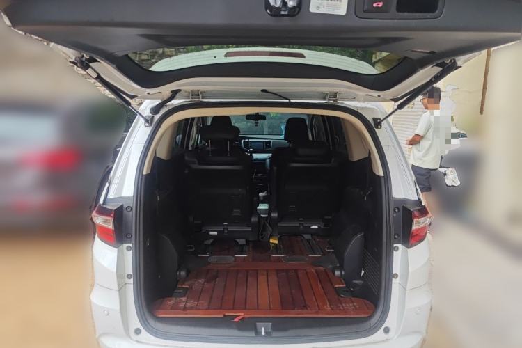 Used Honda Odyssey 2015 Revised Version 2.4L Supreme Edition Trunk