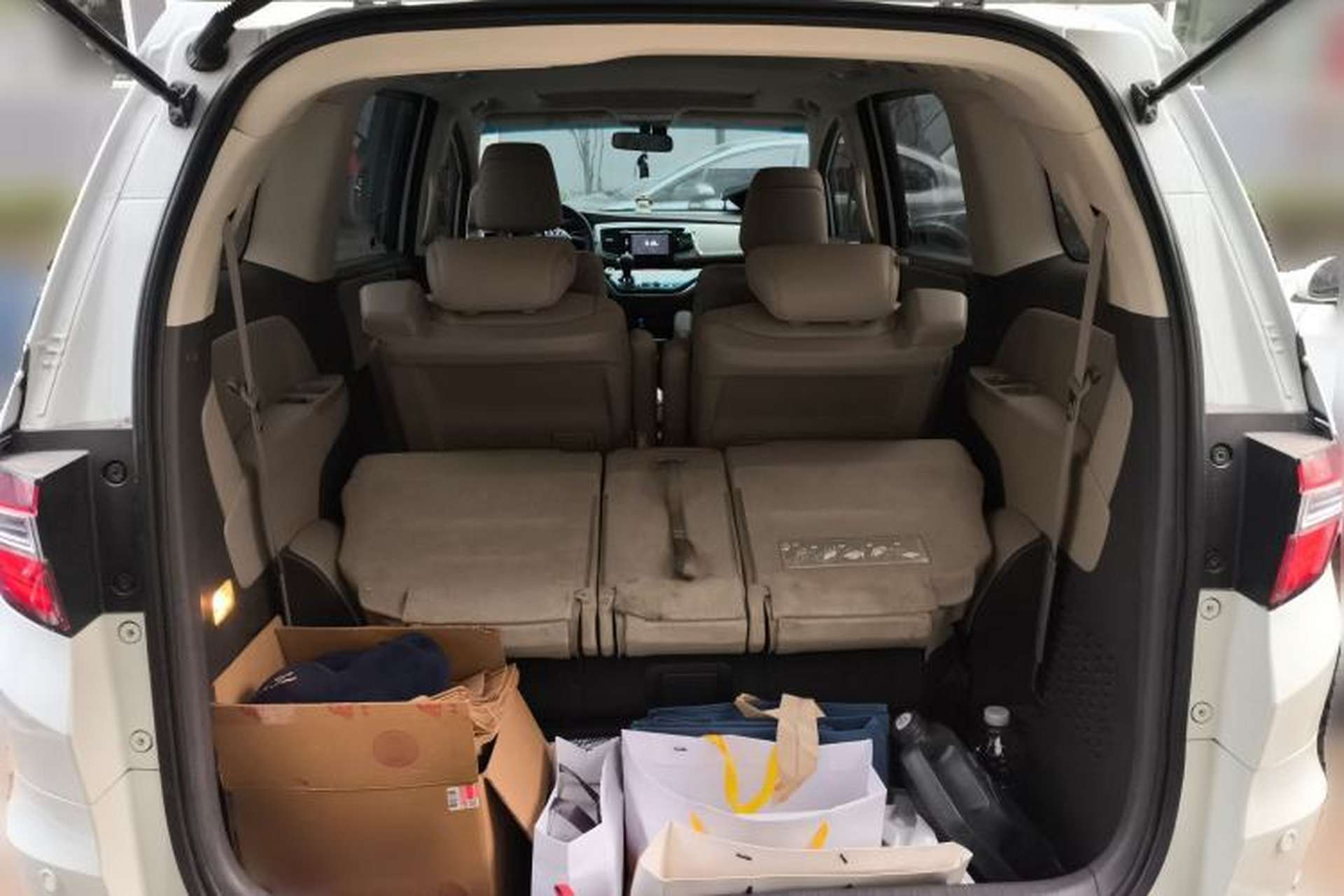 Used Honda Odyssey 2015 Revised 2.4L Luxury Edition Trunk
