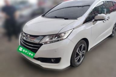 Used Honda Odyssey 2015 Revised 2.4L Luxury Edition