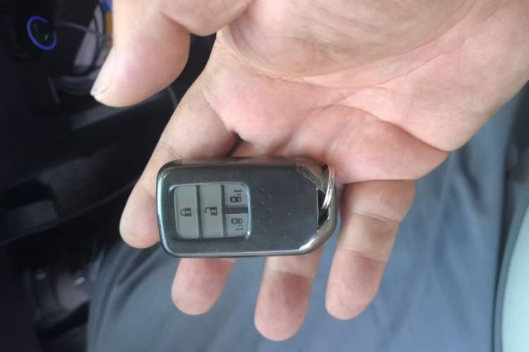 Used Honda Odyssey 2015 Updated Version 2.4L Smart Edition Vehicle Key