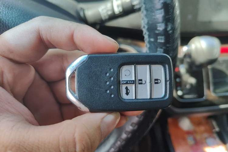 Used Honda Odyssey 2015 Updated Version 2.4L Smart Edition Vehicle Key