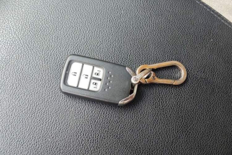 Used Honda Odyssey 2015 Revised 2.4L Luxury Edition Vehicle Key