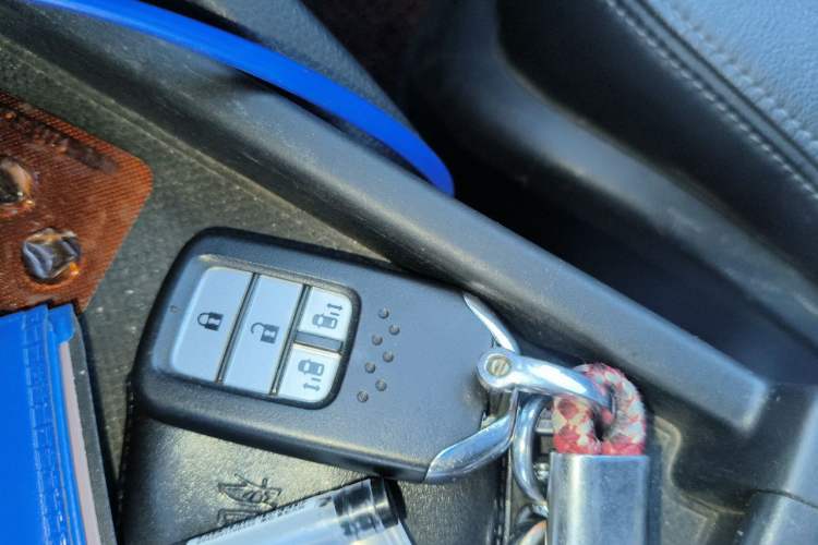 Used Honda Odyssey 2015 Revised Version 2.4L Supreme Edition Vehicle Key