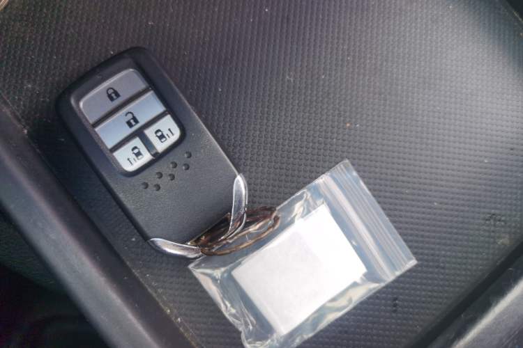 Used Honda Odyssey 2015 Updated 2.4L Smart Cool Version Vehicle Key