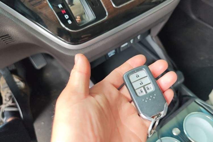 Used Honda Odyssey 2015 Revised 2.4L Luxury Edition Vehicle Key
