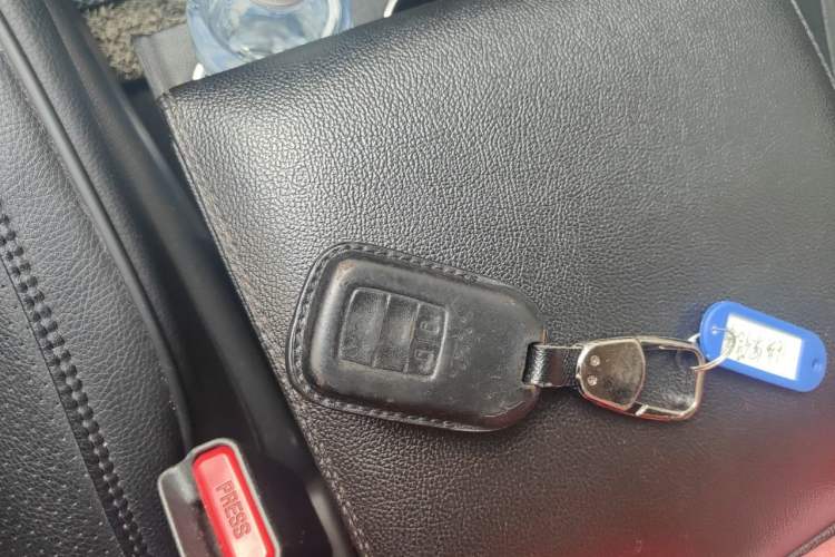 Used Honda Odyssey 2015 Updated Version 2.4L Smart Edition Vehicle Key
