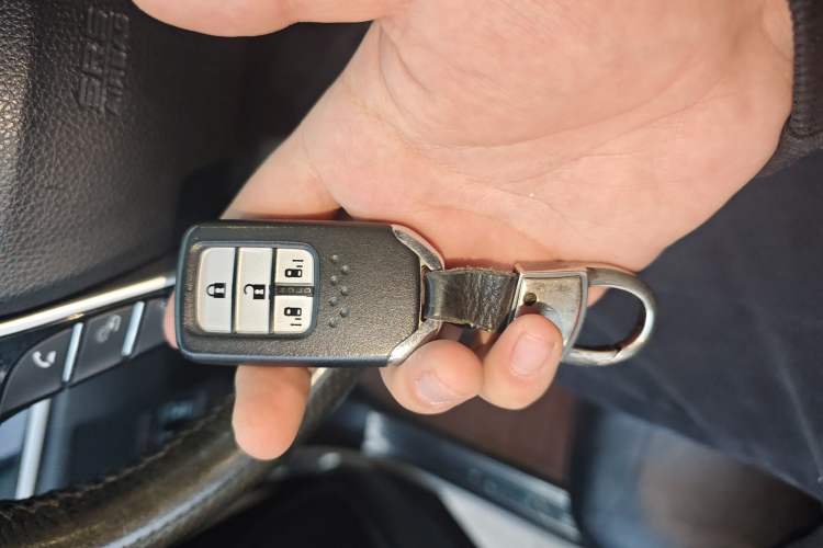 Used Honda Odyssey 2015 2.4L Smart Edition Vehicle Key