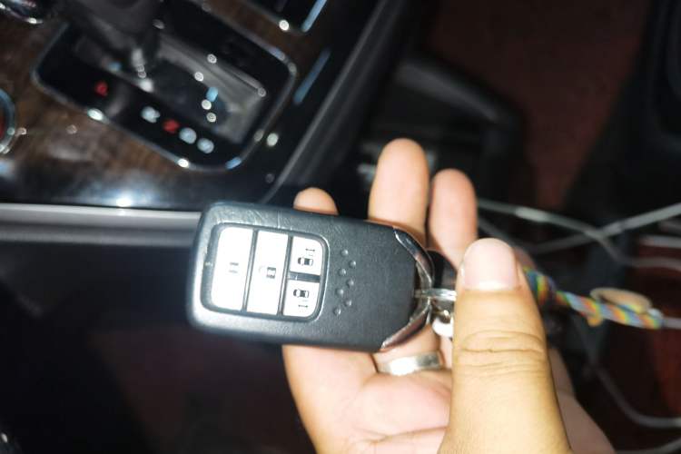 Used Honda Odyssey 2015 2.4L Smart Edition Vehicle Key